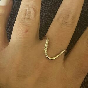 Oomiay U shaped Ring